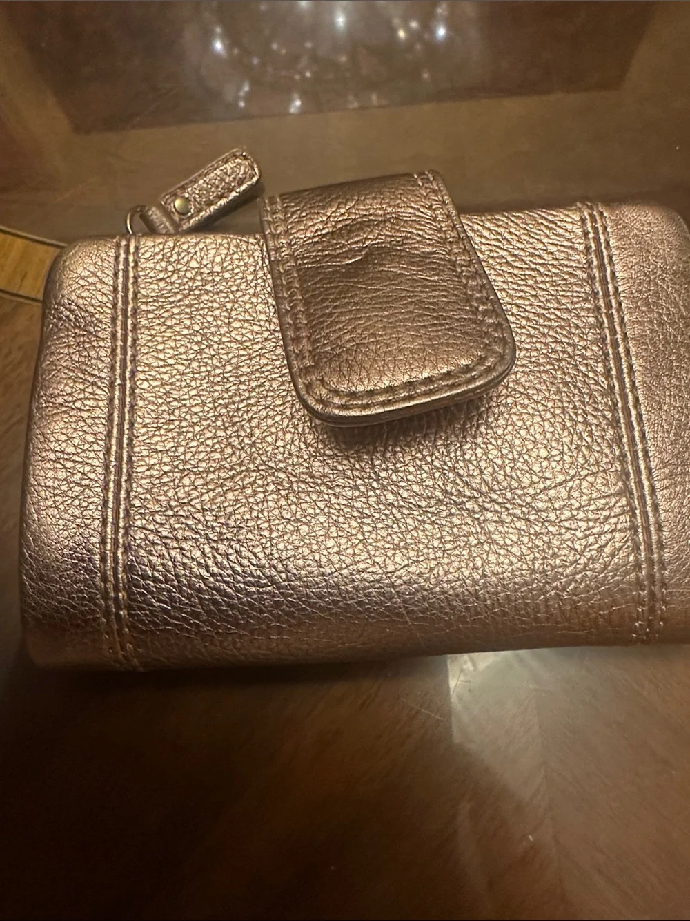 Fossil Metallic Rose Gold Leather Wallet - Picture 1 of 8